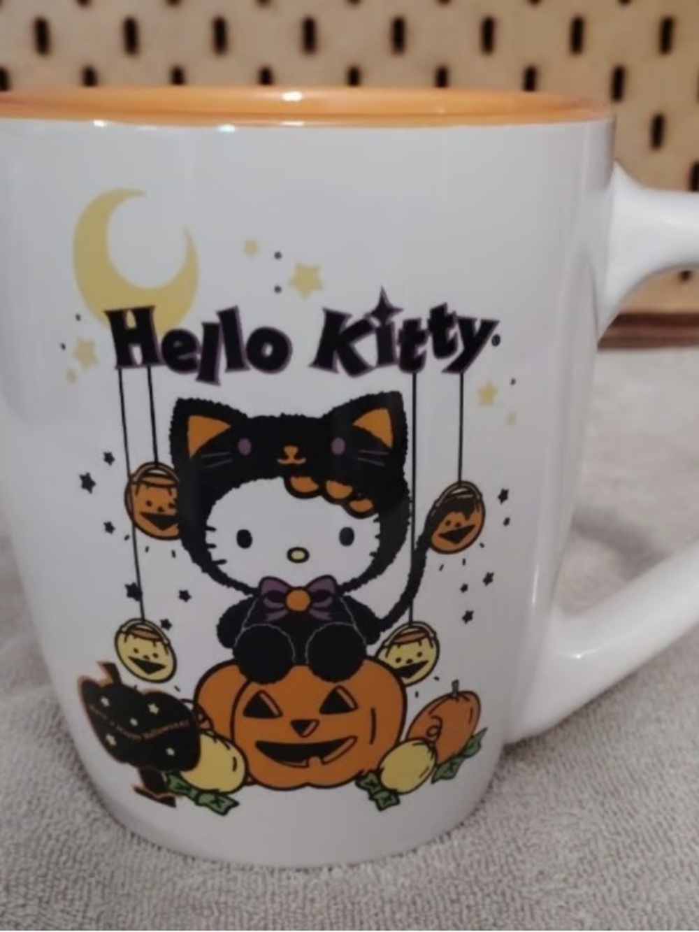 Hello Kitty Halloween Ceramic Mug – White and Orange